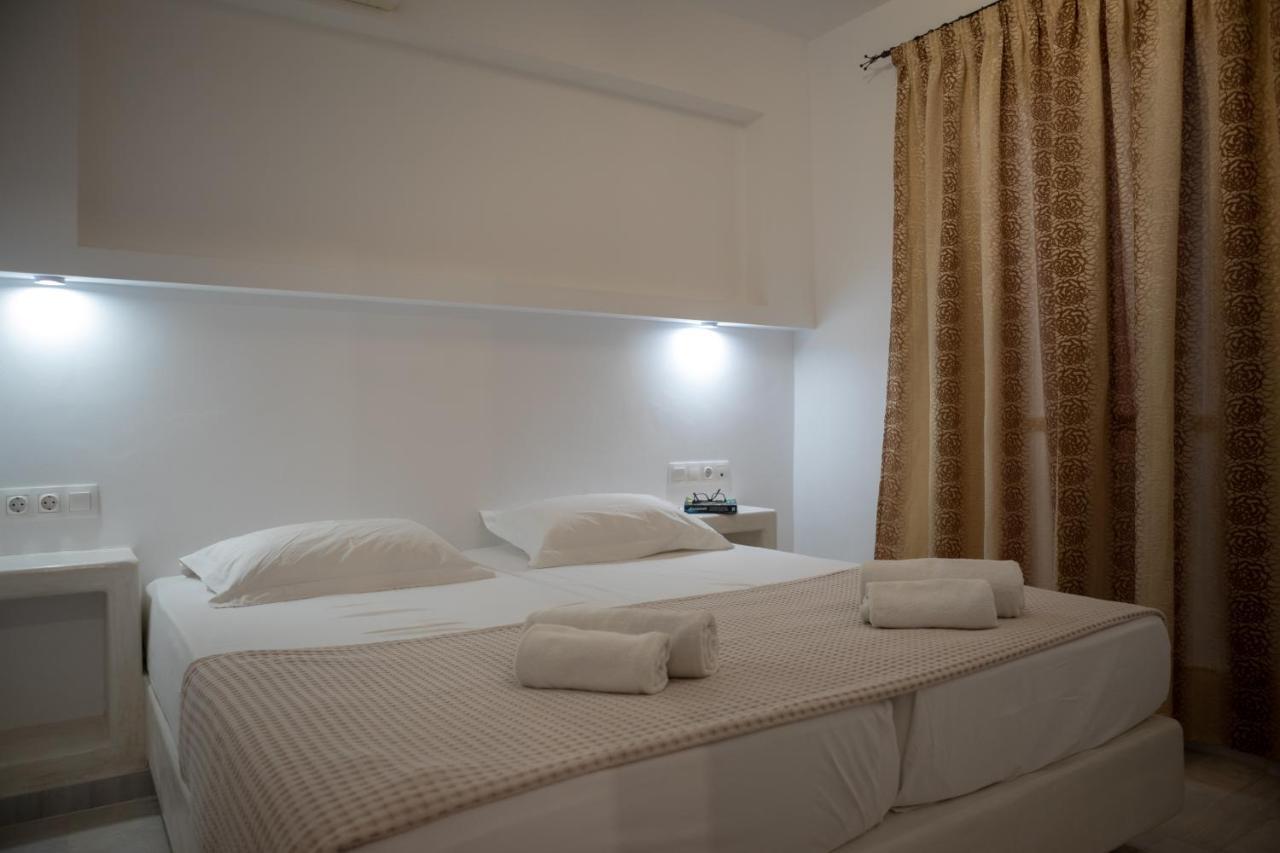 Aphrodite Hotel & Apartments Chora Eksteriør billede