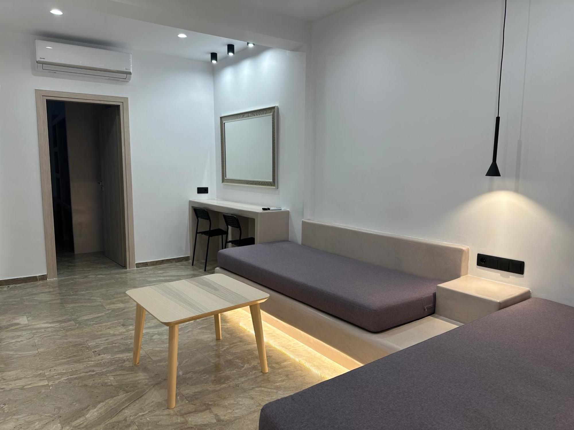 Aphrodite Hotel & Apartments Chora Eksteriør billede